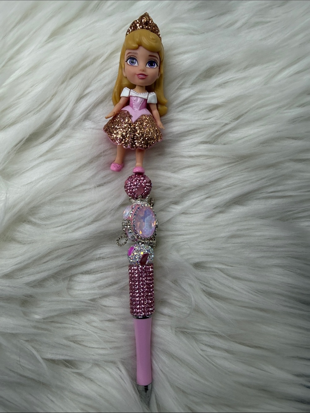 Disney Princess Doll Sleeping Beauty Aurora Mini Poseable 3.5” Pen.